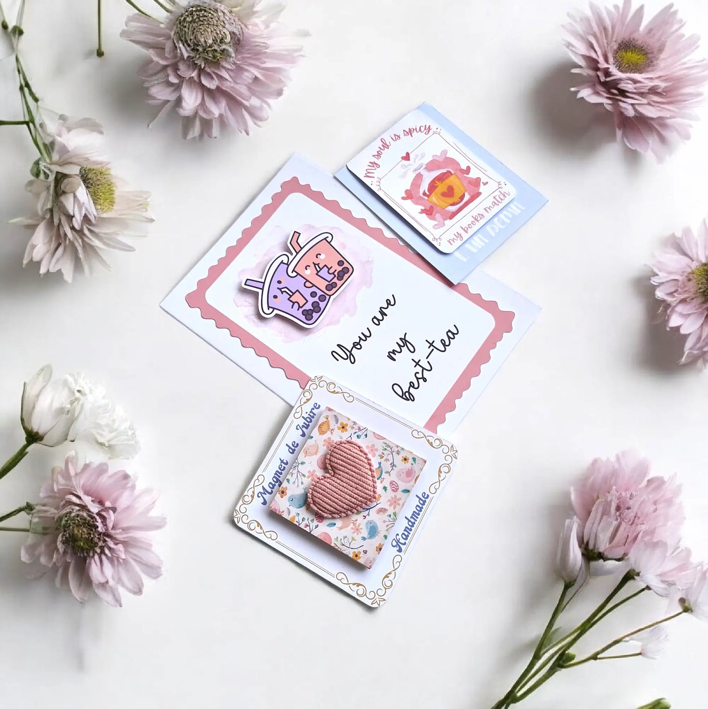 Set cadou bookish pentru prietenă cu semn de carte magnetic și mesaj în engleză