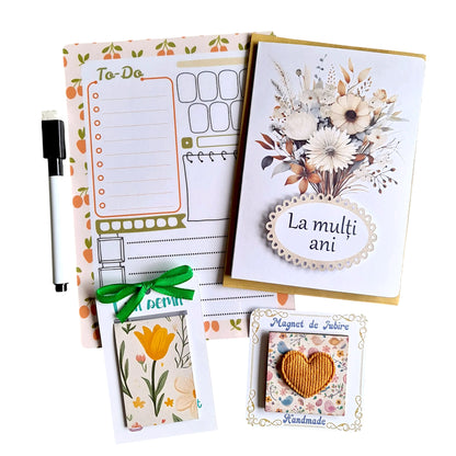 Set cadou portocaliu pastel - planner magnetic A5, semn de carte clip-on, magnet inimă 3D și felicitare „La mulți ani”, perfect pentru femei.