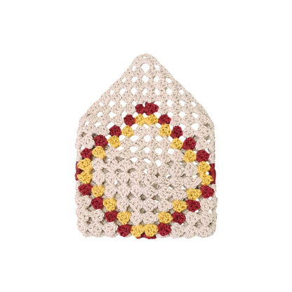 Accesoriu handmade unic, husă croșetată cu design colorat, ideală pentru protecția cărților și agendelor.