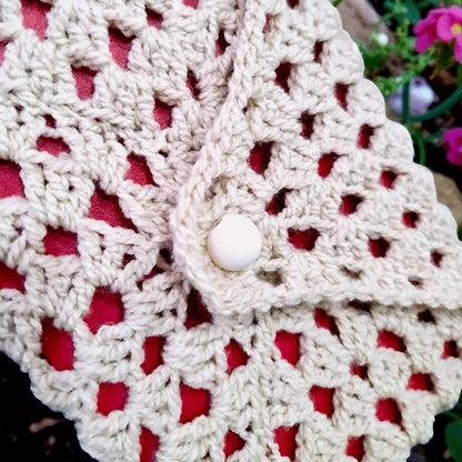 Husă unicat crem, lucrată manual, potrivită pentru carte, agendă sau tabletă