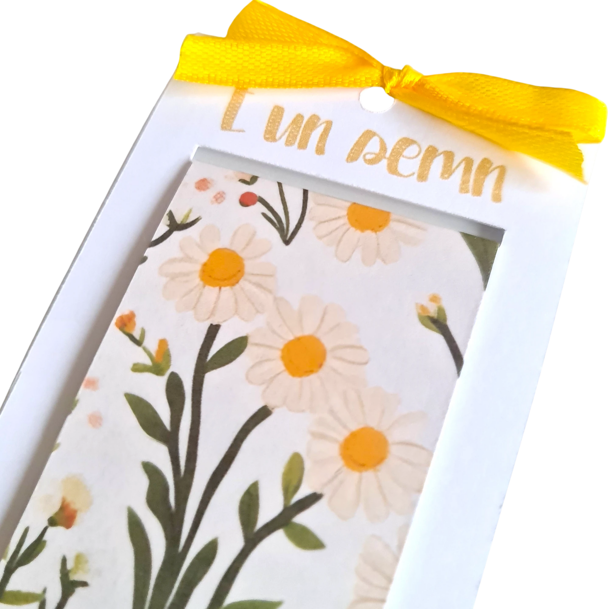 Semn de carte magnetic handmade cu mușețel, cadou de primăvară pentru cititoare și iubitoarele de lectură