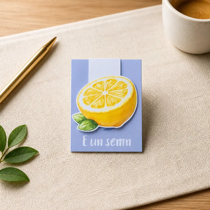 Semn de carte handmade din colecția Fresh Vibes, model jumătate de lămâie, accesoriu decorativ și practic pentru pasionații de lectură.