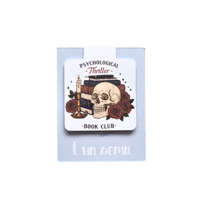 Semn de carte magnetic handmade cu ilustrație gotică și mesajul "Psychological Thriller Book Club", cadou pentru fanii de suspans și mister.
