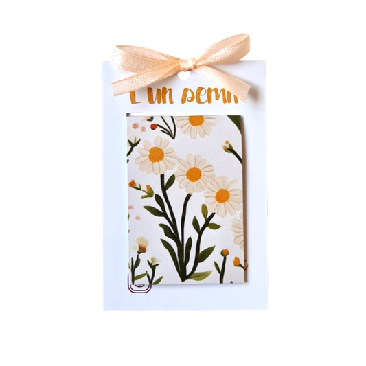 Semn de Carte Magnetic Flori de Câmp