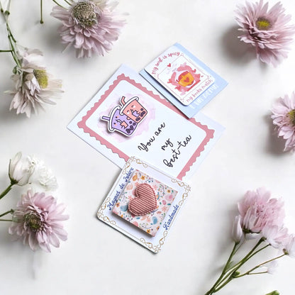 Set cadou bookish pentru prietenă cu semn de carte magnetic și mesaj în engleză